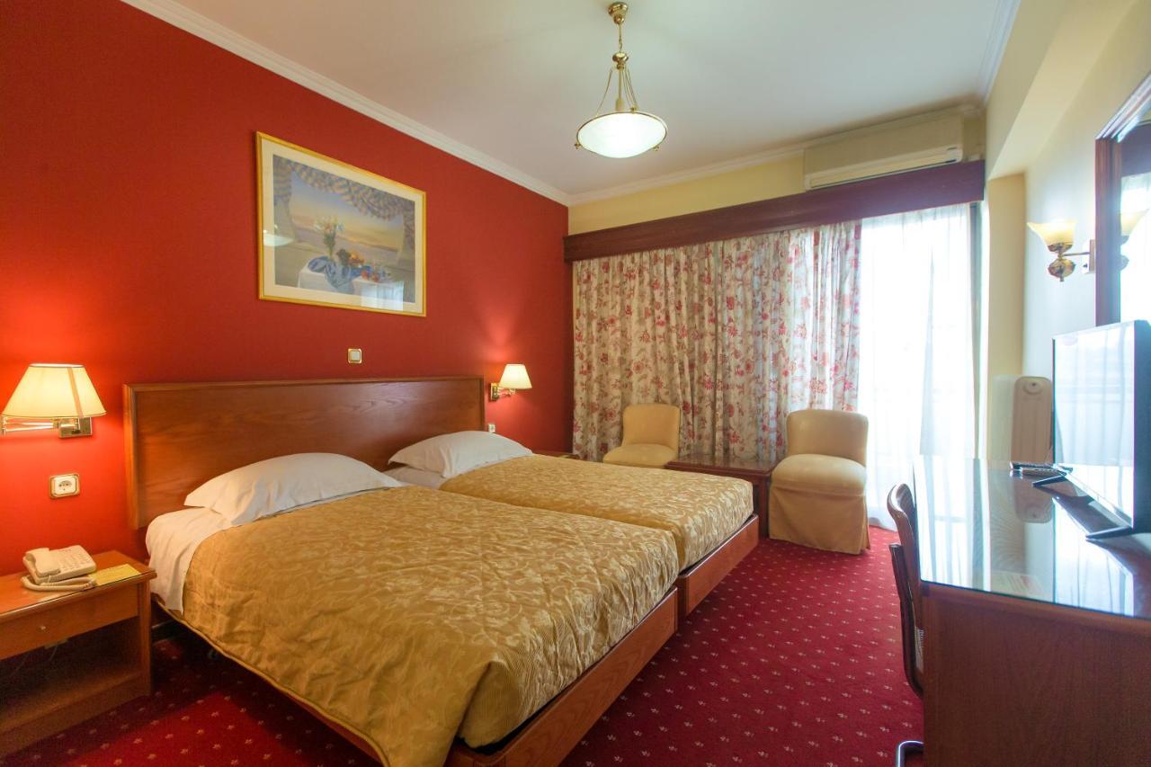Grand Hotel Лариса Экстерьер фото